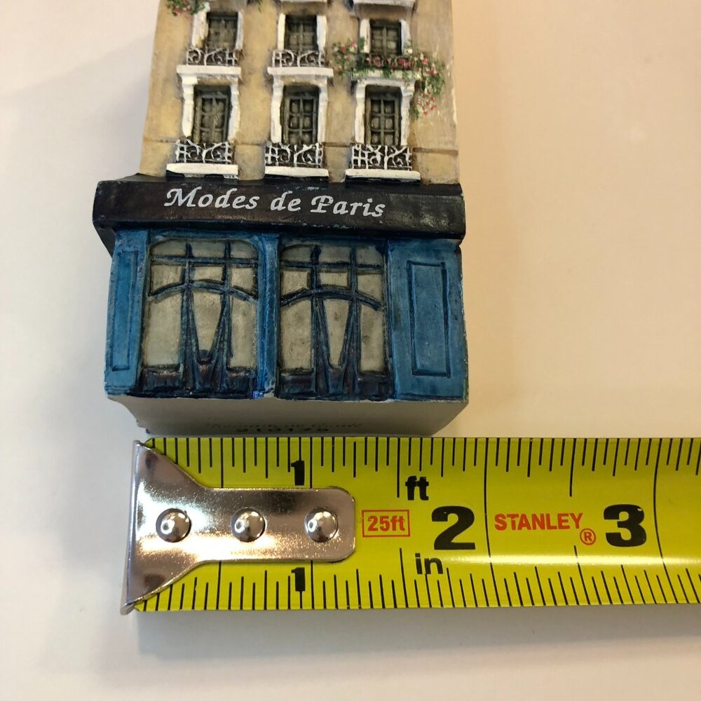 J Carlton Miniature Building Dominique Gault 210175 Modes de Paris - Picture 15 of 16